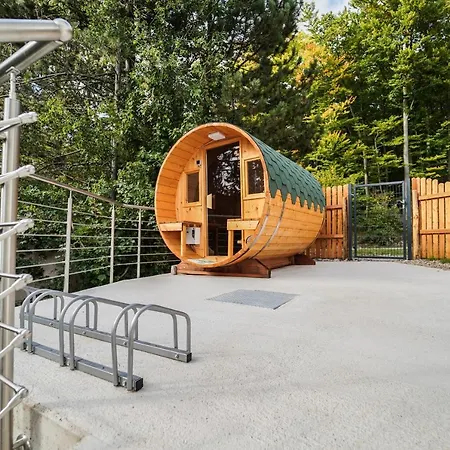 In Niederoesterreich Mit 3 Mitten Im Wald Feuchtenbach