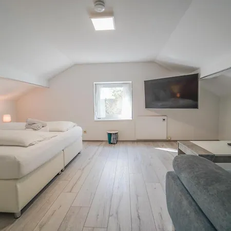 Apartmán In Niederoesterreich Mit 3 Mitten Im Wald