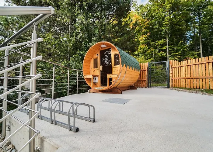 In Niederoesterreich Mit 3 Mitten Im Wald Feuchtenbach