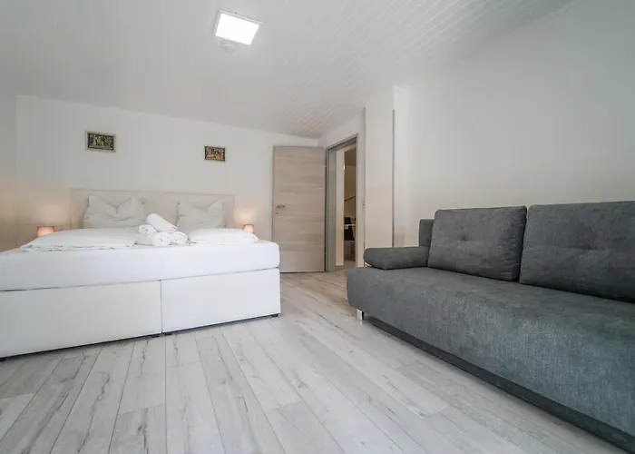 Daire In Niederoesterreich Mit 3 Mitten Im Wald