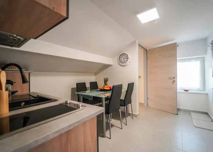 In Niederoesterreich Mit 3 Mitten Im Wald Feuchtenbach