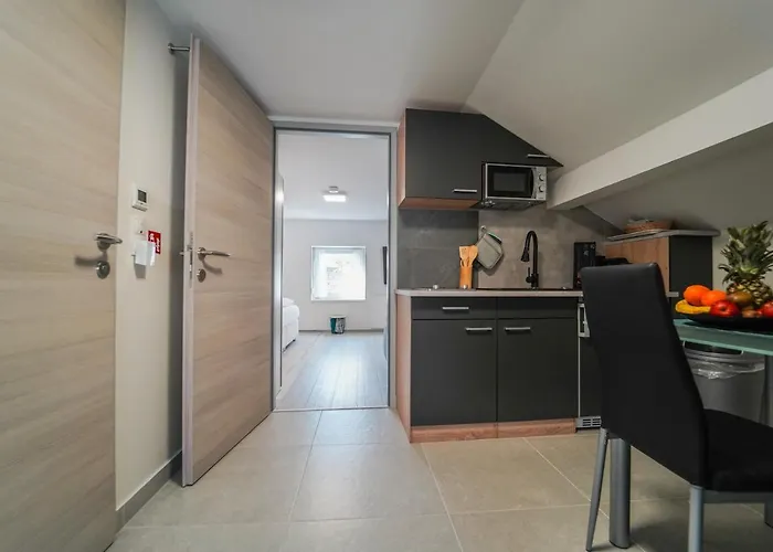 Apartmán In Niederoesterreich Mit 3 Mitten Im Wald *